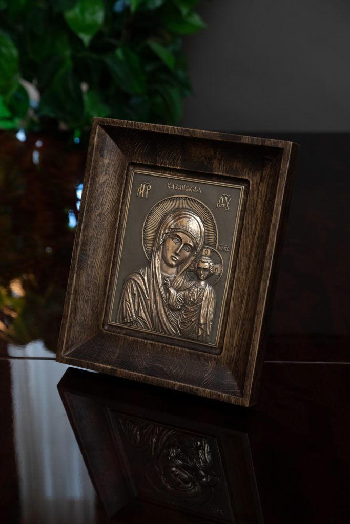 Бронзовая икона